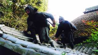 Ninjas running rooftops in Iga