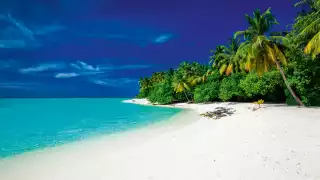 White sands and turquoise sea in Fiji