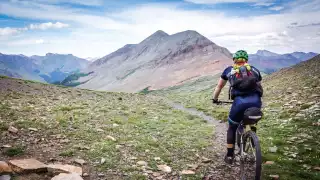 Mountain biker on the Colorado Trail near Silverton, CO.