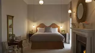 Bedroom at Albion Rooms, Kent