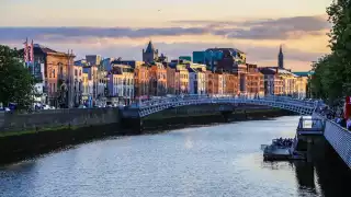 Liffey and Ha'penny Bridge, Dublin