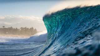 Famous surf break, Banzai Pipeline in Hawaii, USA