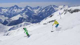 Skiing in Alpe D'Huez, France