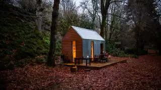 Best self-catering accommodations: Riverside cabin Glen Dye, Aberdeenshire