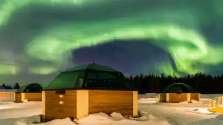 Glass Igloo Northern Lights in Finnish Lapland