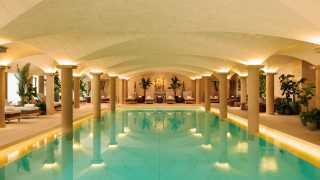 World's Most Awesome Swimming Pools: Grantley Hall Yorkshire