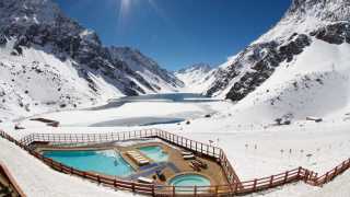 World's Most Awesome Swimming Pools: Ski Portillo Valparaiso
