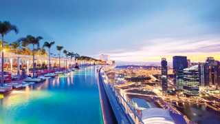 World's Most Awesome Swimming Pools: Marina Bay Sands Hotel Singapore