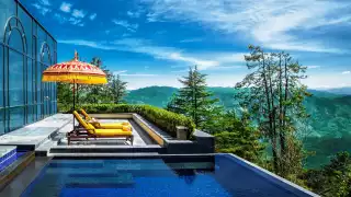 World's Most Awesome Swimming Pools: Oberoi Wildflower Hotel Shimla Himalayas