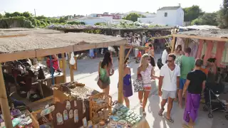 Mercado Artesanal de la Mola