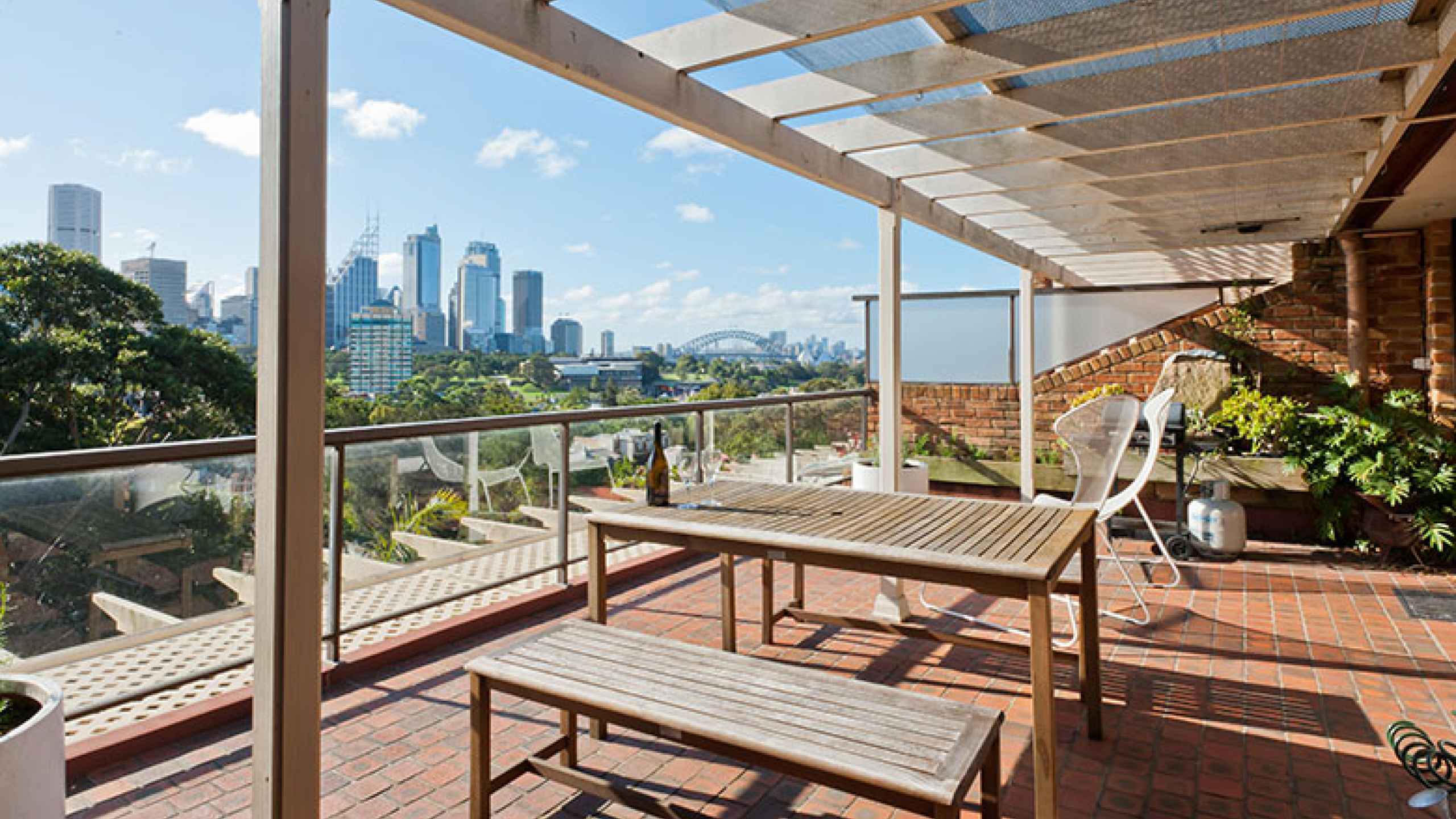 Win £500 in Airbnb vouchers Competition Escapism