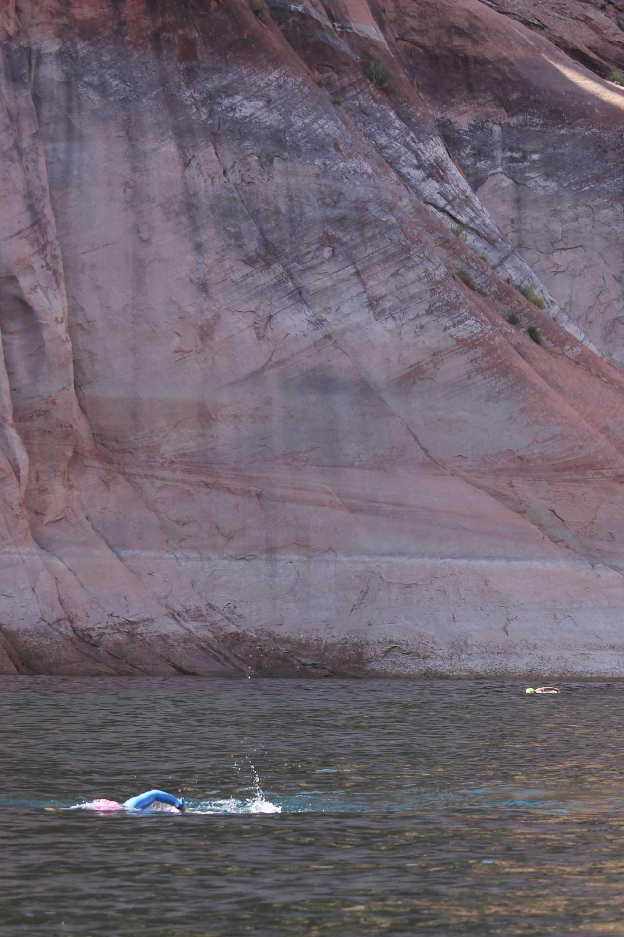 Best adventure holidays | Swimming in Lake Powell