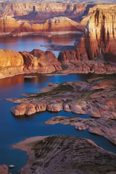 Best adventure holidays | Lake Powell, USA