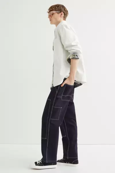 Relaxed Fit Twill trousers