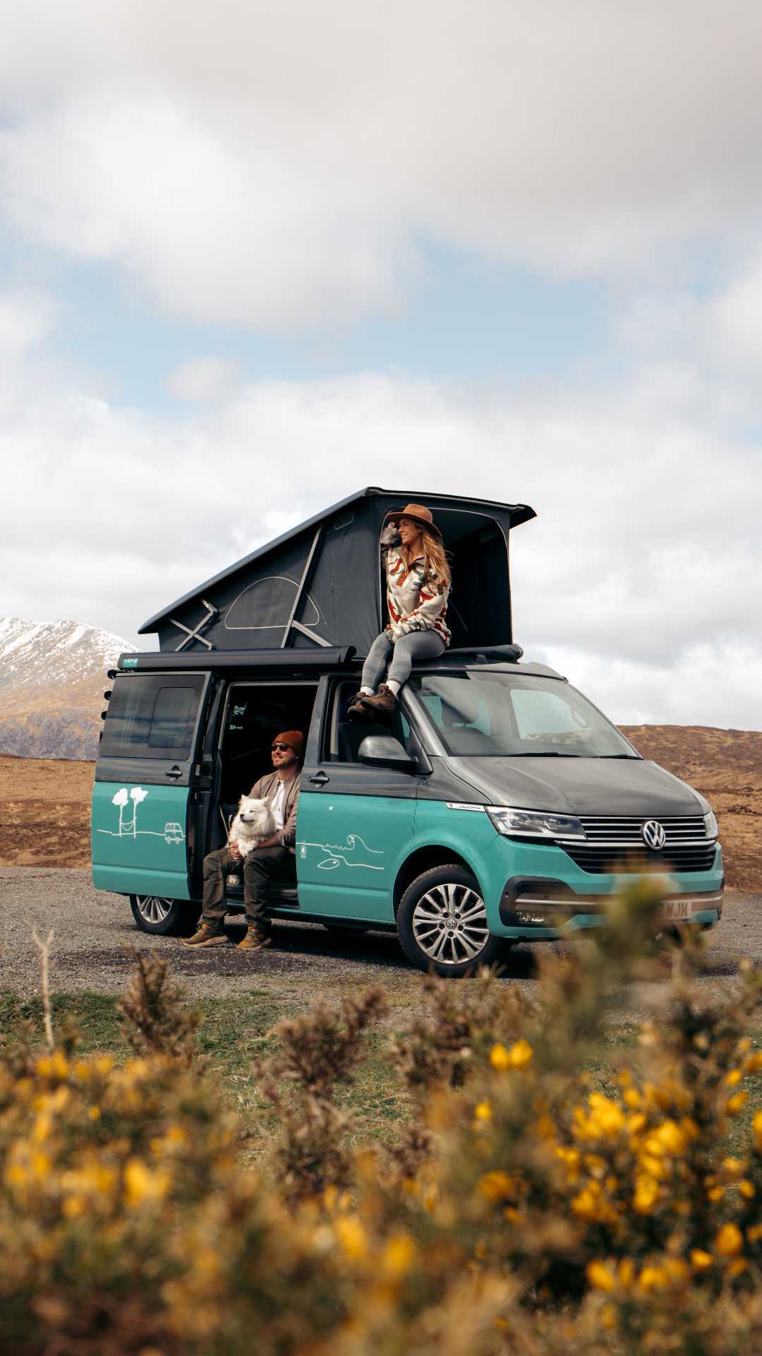 Roadsurfer vans are dog friendly