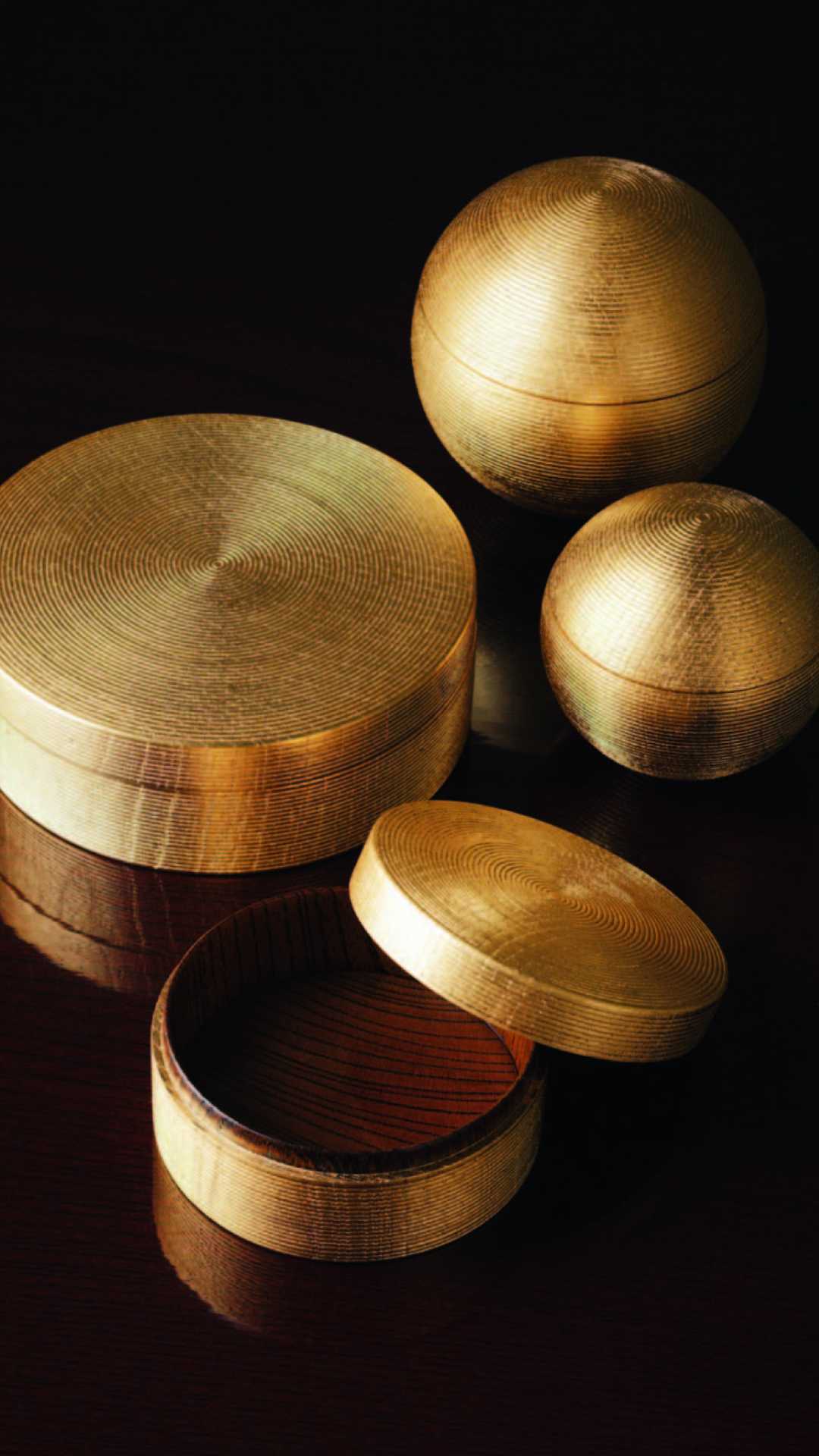 Gold leaf bowls