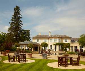 vineyard hotel berks
