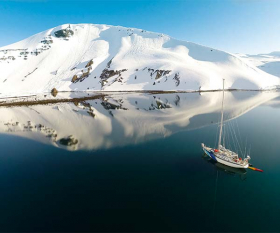 Skiing and sailing in Iceland