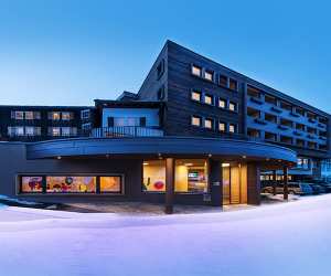 Alphotel exterior, Austria