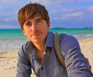 Simon Reeve