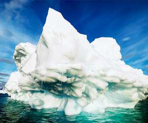 An explosion-shaped ice shelf in Antarctica