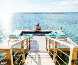 Overwater deck at Holiday Inn Kandooma Maldives