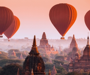 Red balloons in Myanmar