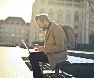 Working while travelling