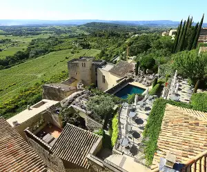 Crillon le Brave France