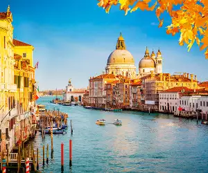 Leaves turn rusty on the Grand Canal in Venice