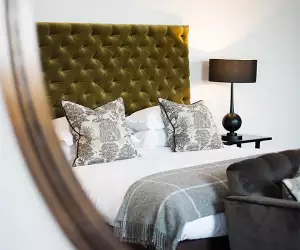 Room at The Kings Head Cirencester