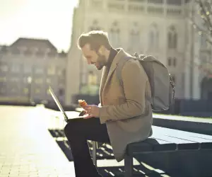 Working while travelling